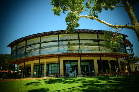 Private Tours Of Perth And Fremantle By Luxury Vehicle - Holiday Cairns 9