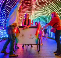 Christmas Lights Rickshaw Tour in Perth - Holiday Cairns