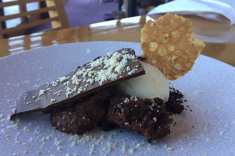 A Taste Of Margaret River Luxury Wine Tour - Holiday Cairns 7