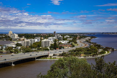 The Best Of Perth Walking Tour - Holiday Cairns 1
