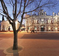 Albury Art Gallery - Holiday Cairns