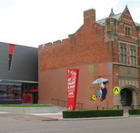 Maitland Regional Art Gallery - Holiday Cairns