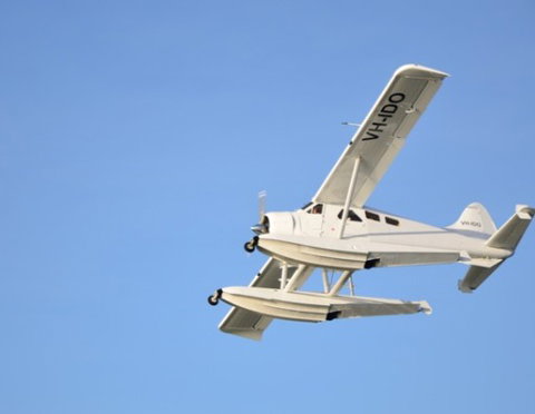 Cairns Seaplanes - Holiday Cairns 4