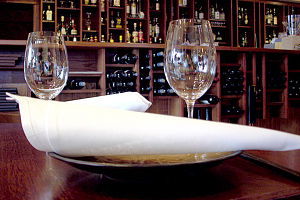 Idea Fine Food & Wine - Holiday Cairns 0