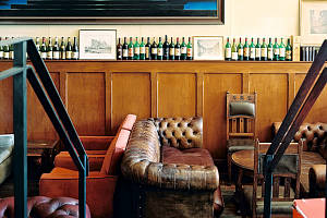 The Melbourne Supper Club - Holiday Cairns 0