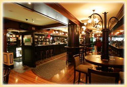 Waxy's Irish Pub - Holiday Cairns 0