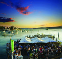 Manly Wharf Hotel - Holiday Cairns