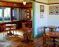 O'Donoghue's Irish Pub - Holiday Cairns 2