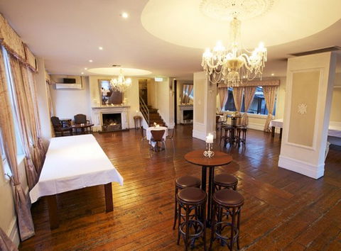 Provincial Hotel - Holiday Cairns 3