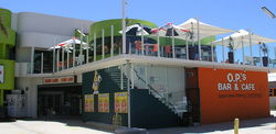 OP's Tavern - Holiday Cairns 0