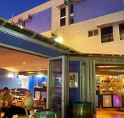 Wisdom Bar  Cafe - Holiday Cairns