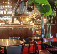 Tilley's - Holiday Cairns