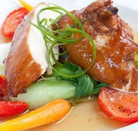 Charlie's - Holiday Cairns