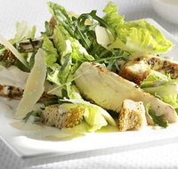 Great Ocean Hotel and Bistro - Holiday Cairns
