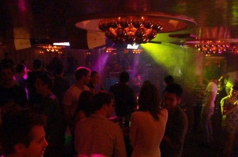 Vanity Nightclub - Holiday Cairns 1