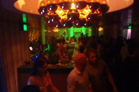Vanity Nightclub - Holiday Cairns 3