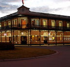 The Grand Terminus Hotel - Holiday Cairns