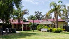 Yarloop Hotel - Holiday Cairns 3