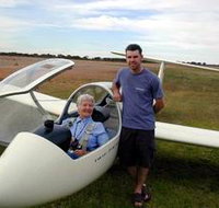 Waikerie Gliding Club - Holiday Cairns