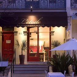 L'etoile Restaurant And Bar - Holiday Cairns 0