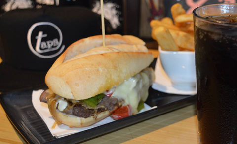 Taps @ Mooloolaba - Holiday Cairns 5