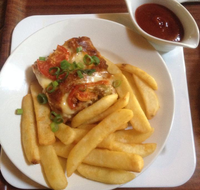 The Caves Country Pub - Holiday Cairns