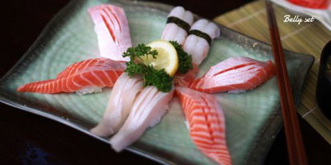 Tatsuya - Holiday Cairns 0