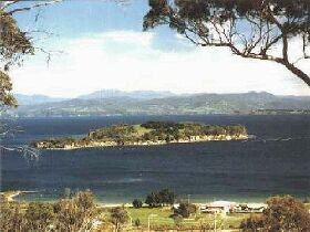 Hotel Bruny - Holiday Cairns 0