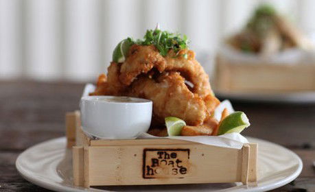 McCarrs Creek Road - Holiday Cairns 1