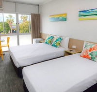 Palm Beach Hotel - Holiday Cairns