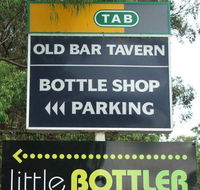 Old Bar Tavern - Holiday Cairns