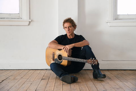 Ian Moss Matchbook 30th Anniversary Tour - Holiday Cairns 0