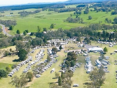 Rosewood Country Round Up Music Festival - Holiday Cairns 1