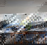 Dine in style with Lola - Holiday Cairns