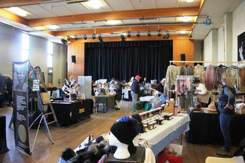 Jindabyne Hall Markets - Holiday Cairns 0