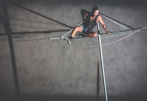 Man With The Iron Neck - Holiday Cairns 0