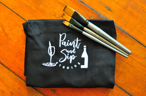 Paint And Sip Experience - Holiday Cairns 0
