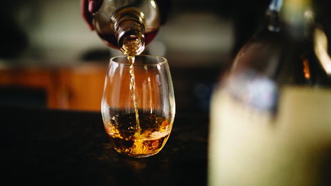 Tasmanian Whisky Week - Holiday Cairns 1