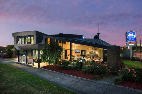 Best Western Mahoneys Motor Inn - Holiday Cairns 5