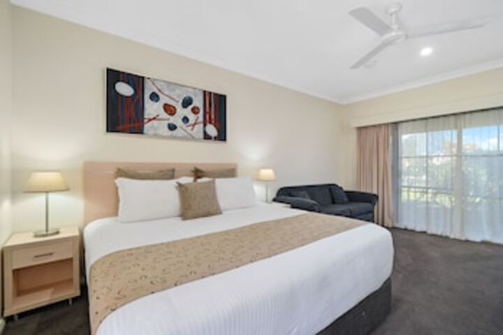  Holiday Cairns