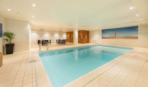 Novotel Melbourne Glen Waverley - Holiday Cairns 5