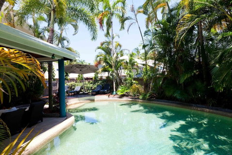 Trinity Beach Pacific - Holiday Cairns 5