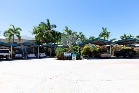 Trinity Beach Pacific - Holiday Cairns 0
