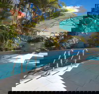 Lennox Beach Resort - Holiday Cairns