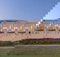 Best Western Crystal Inn - Holiday Cairns