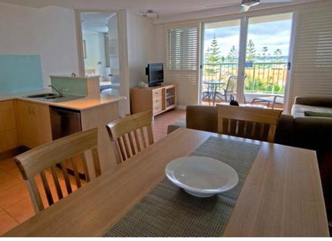 Mariner Shores Resort - Holiday Cairns 1