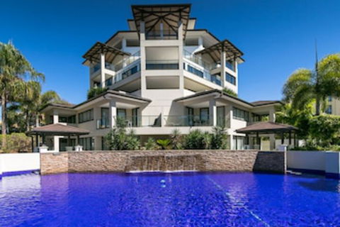 Grand Mercure Allegra Hervey Bay - Holiday Cairns 0