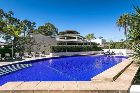 Grand Mercure Allegra Hervey Bay - Holiday Cairns 1
