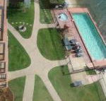 Banyandah Towers - Holiday Cairns