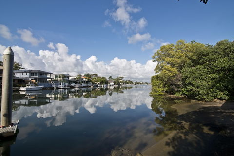 Hotel Laguna - Holiday Cairns 0